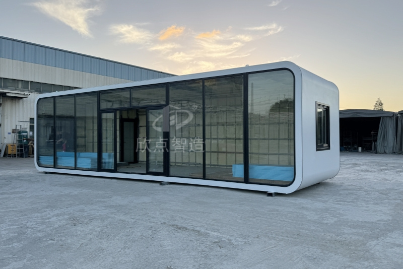 11.65m*3.5m*3m高的蘋果艙，裝車發往臺灣